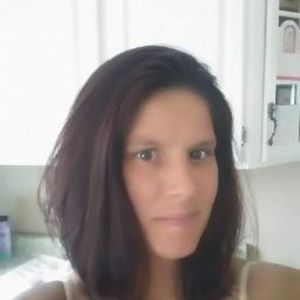 Meet your Posher, Kira